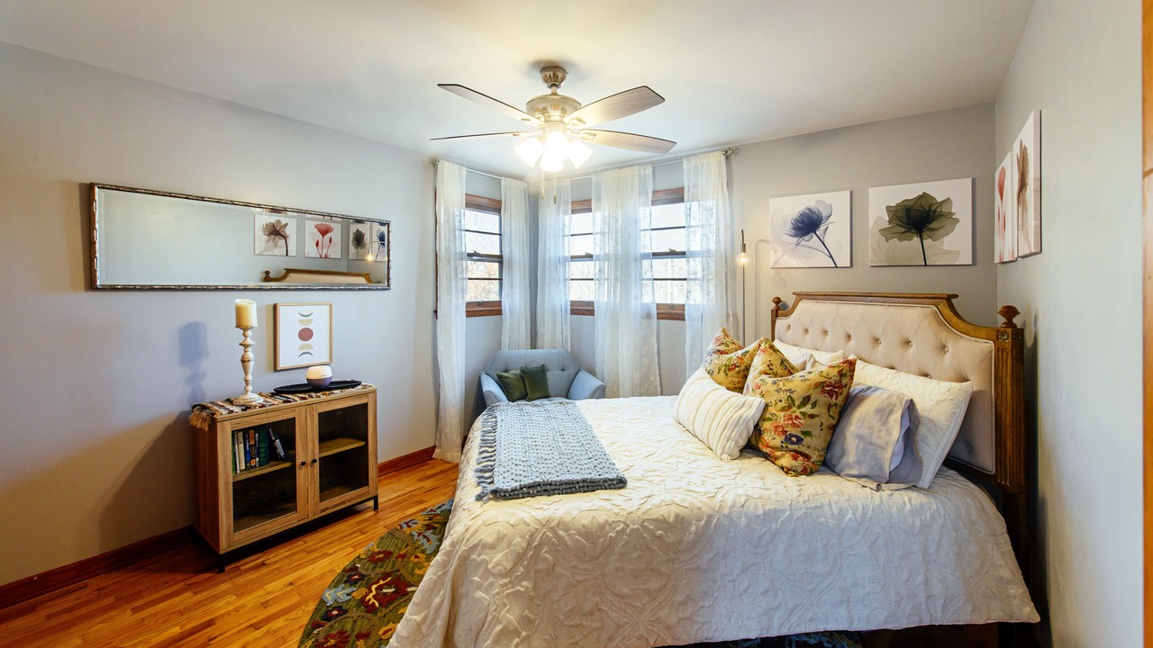 Photo of Bedroom in Knoxville