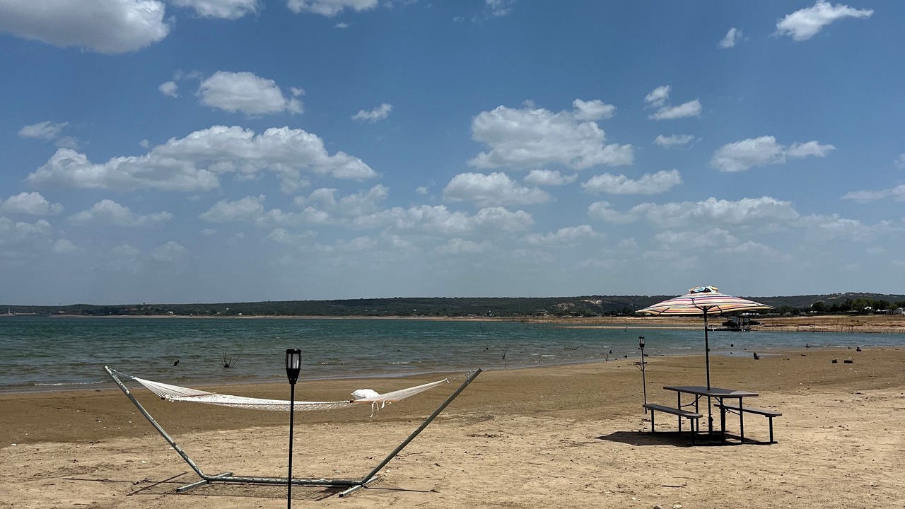 Photo of Outdoor in Buchanan Dam
