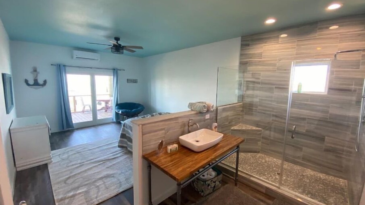 Photo of Bathroom in Rockport