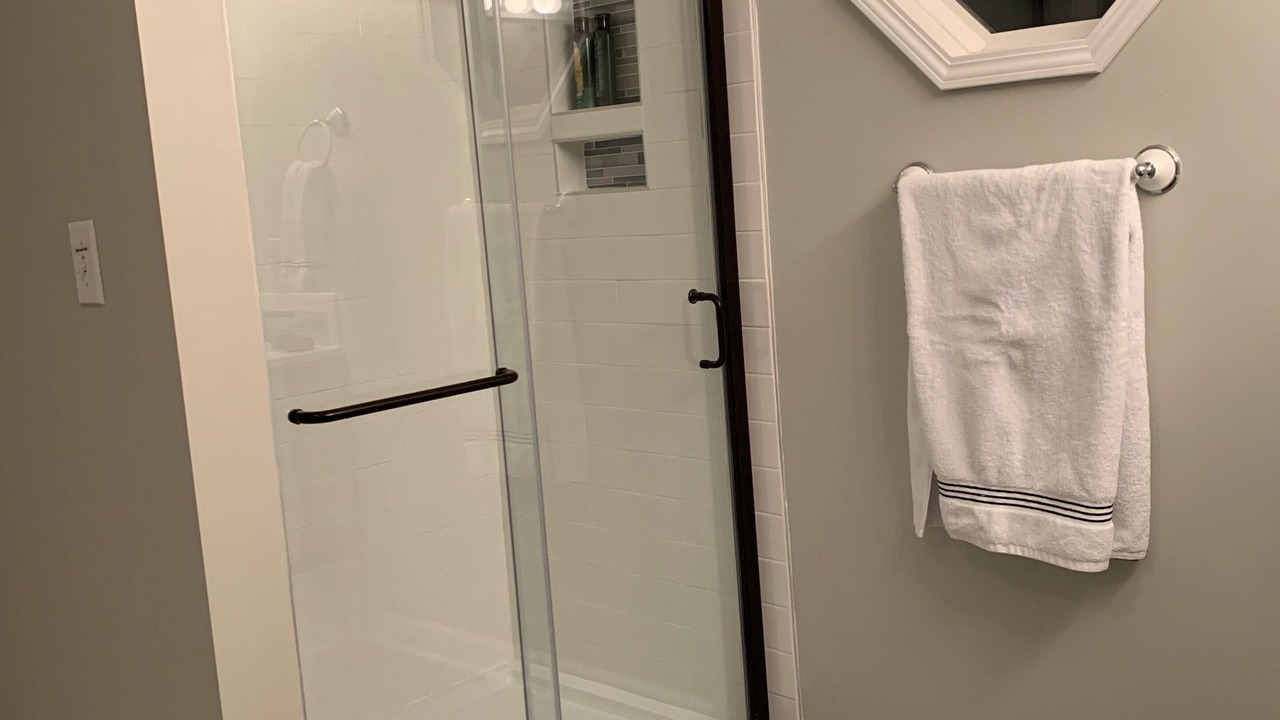 Photo of Bathroom in Emerald Isle
