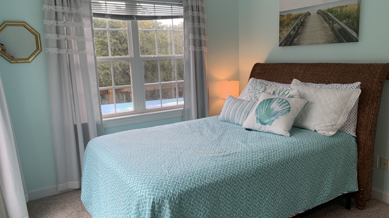 Photo of Bedroom in Emerald Isle