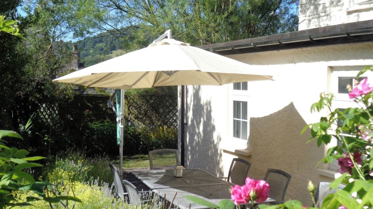 Photo of Others in Tintern