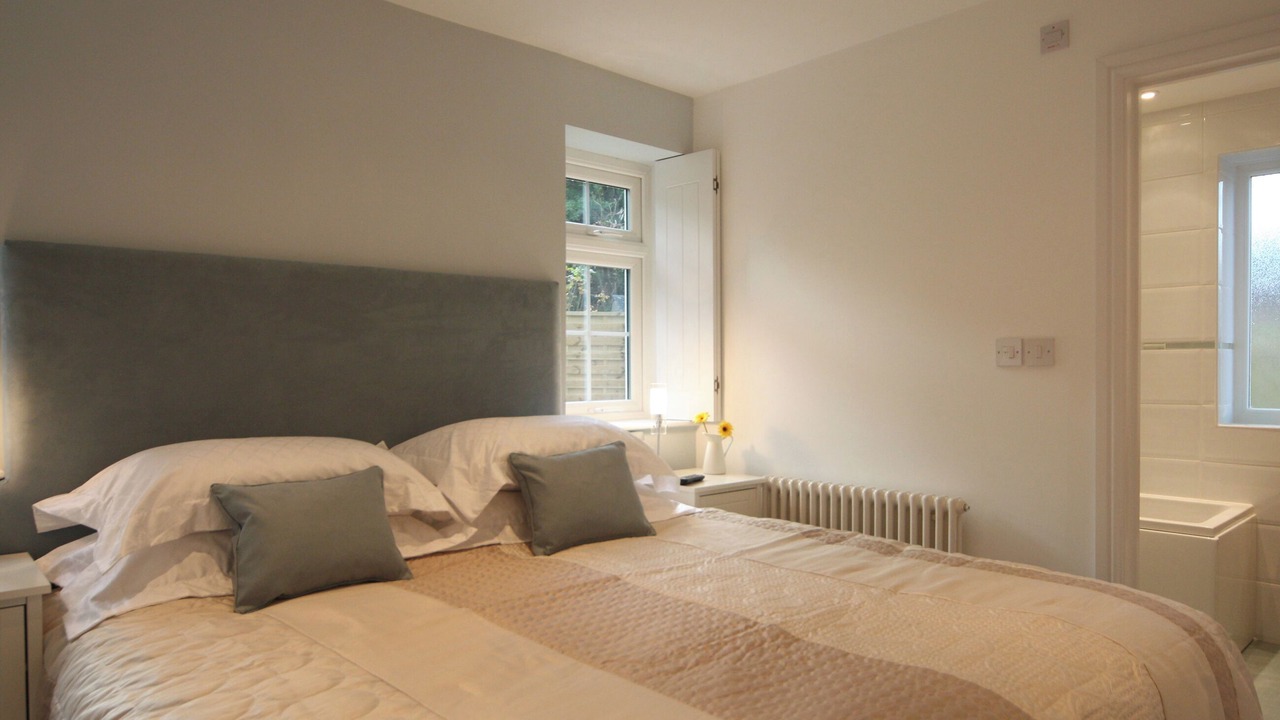 Photo of Others in Tintern