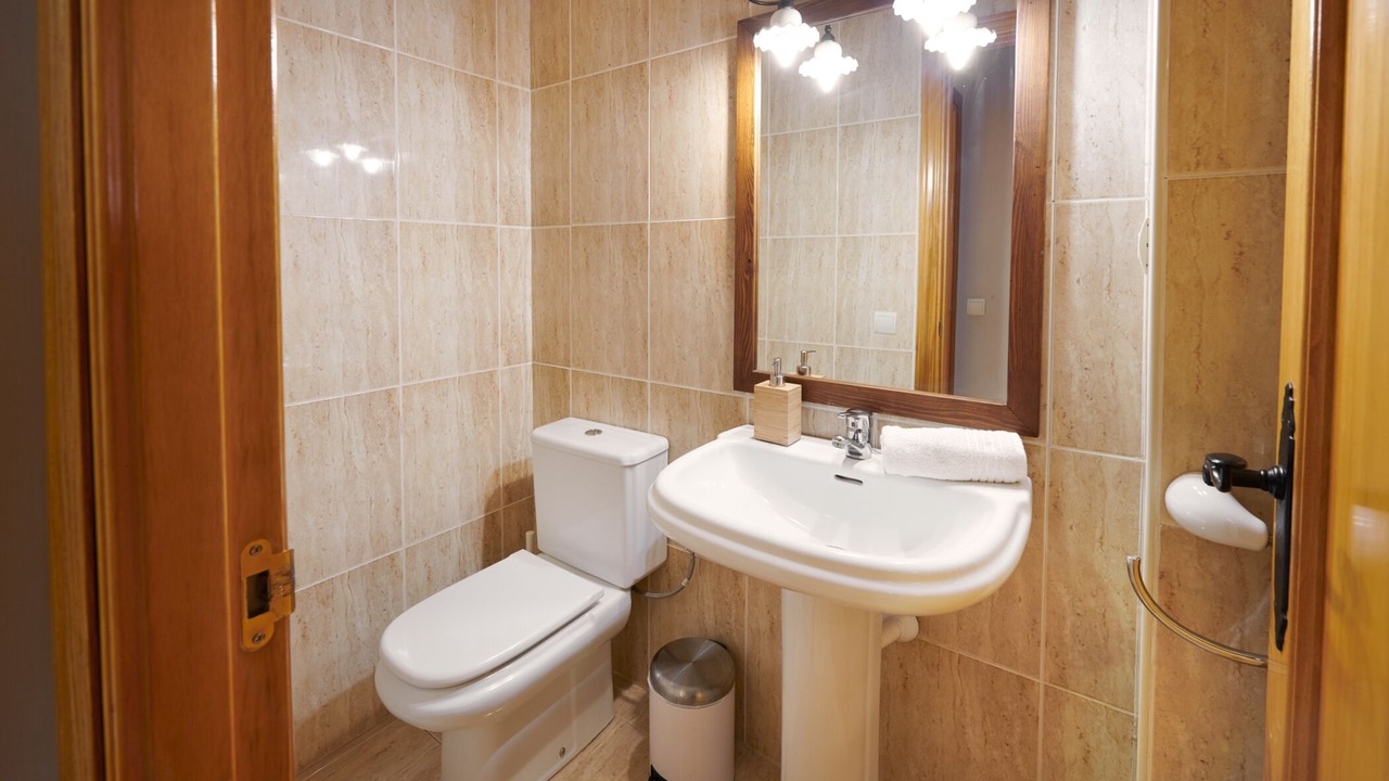 Photo of Bathroom in Pi