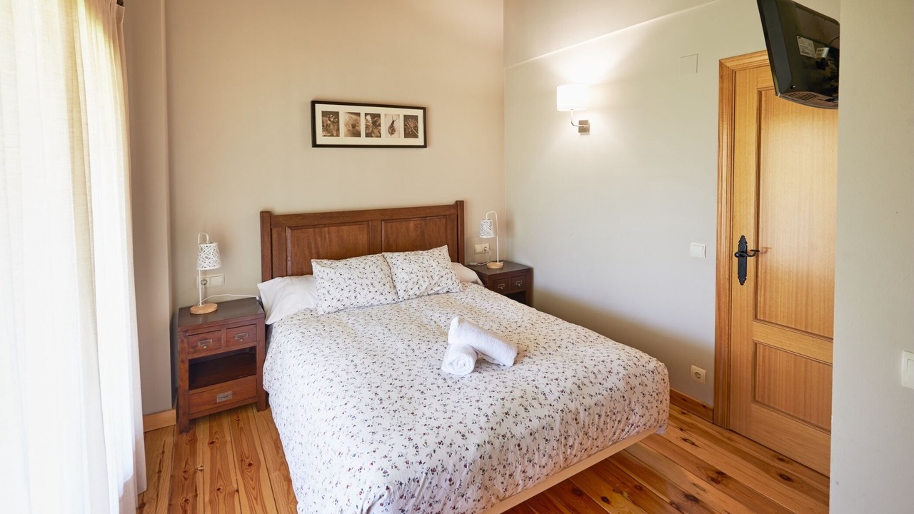 Photo of Bedroom in Pi