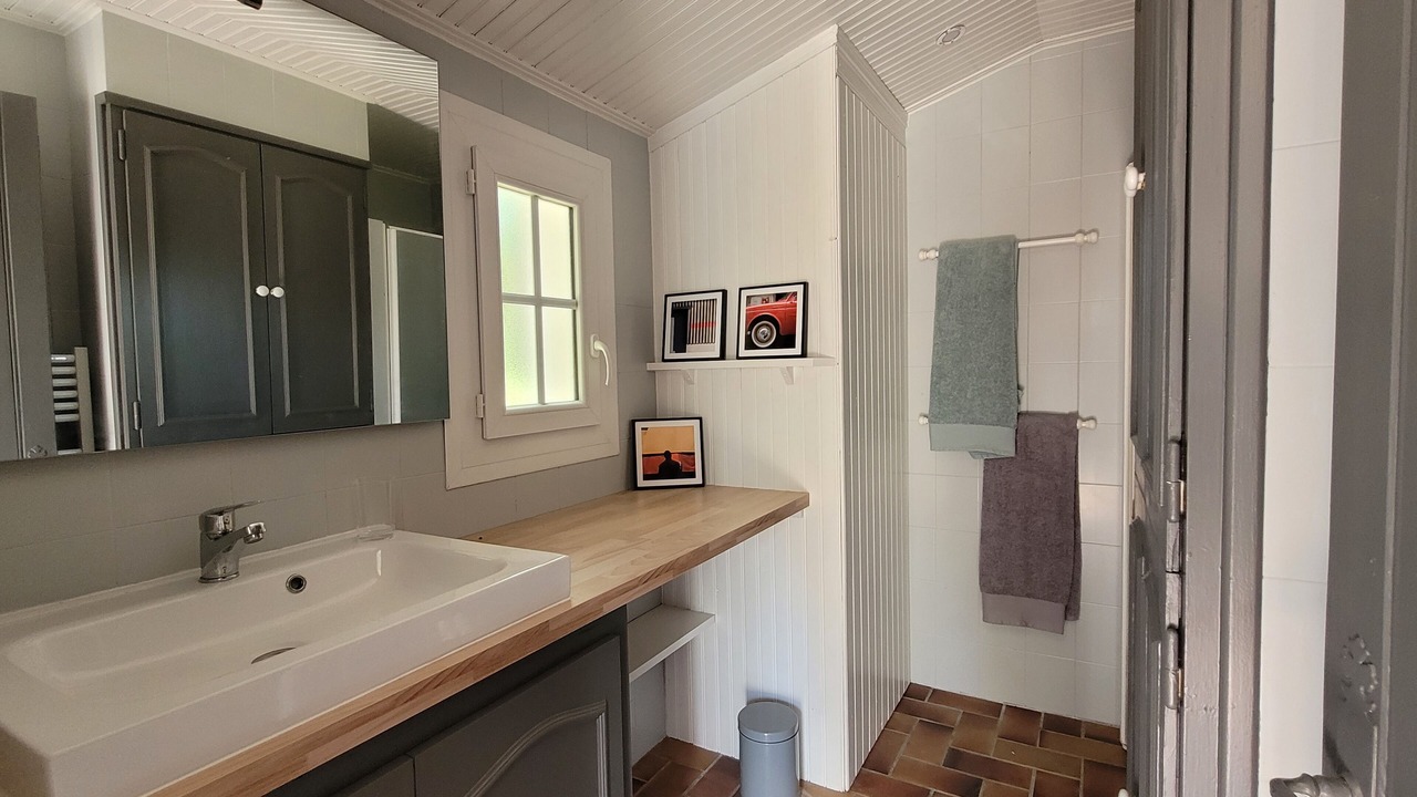 Photo of Bathroom in Saint-Urbain