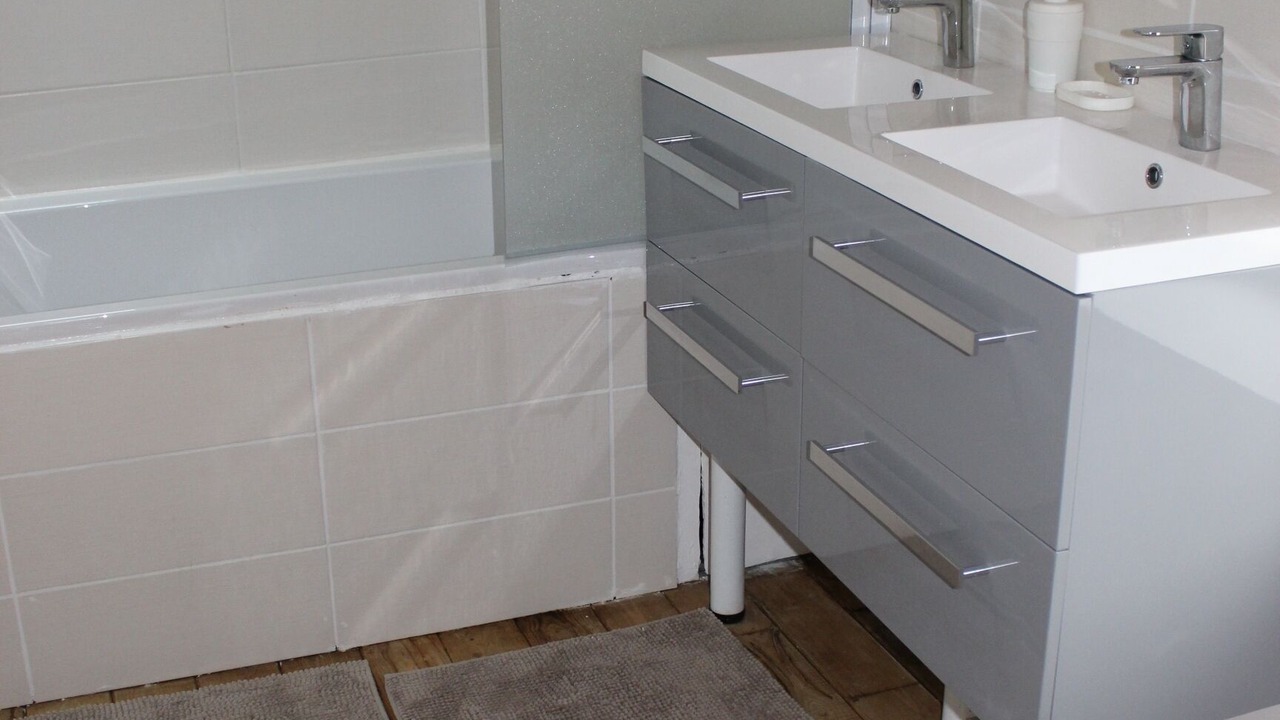 Photo of Bathroom in La Laigne