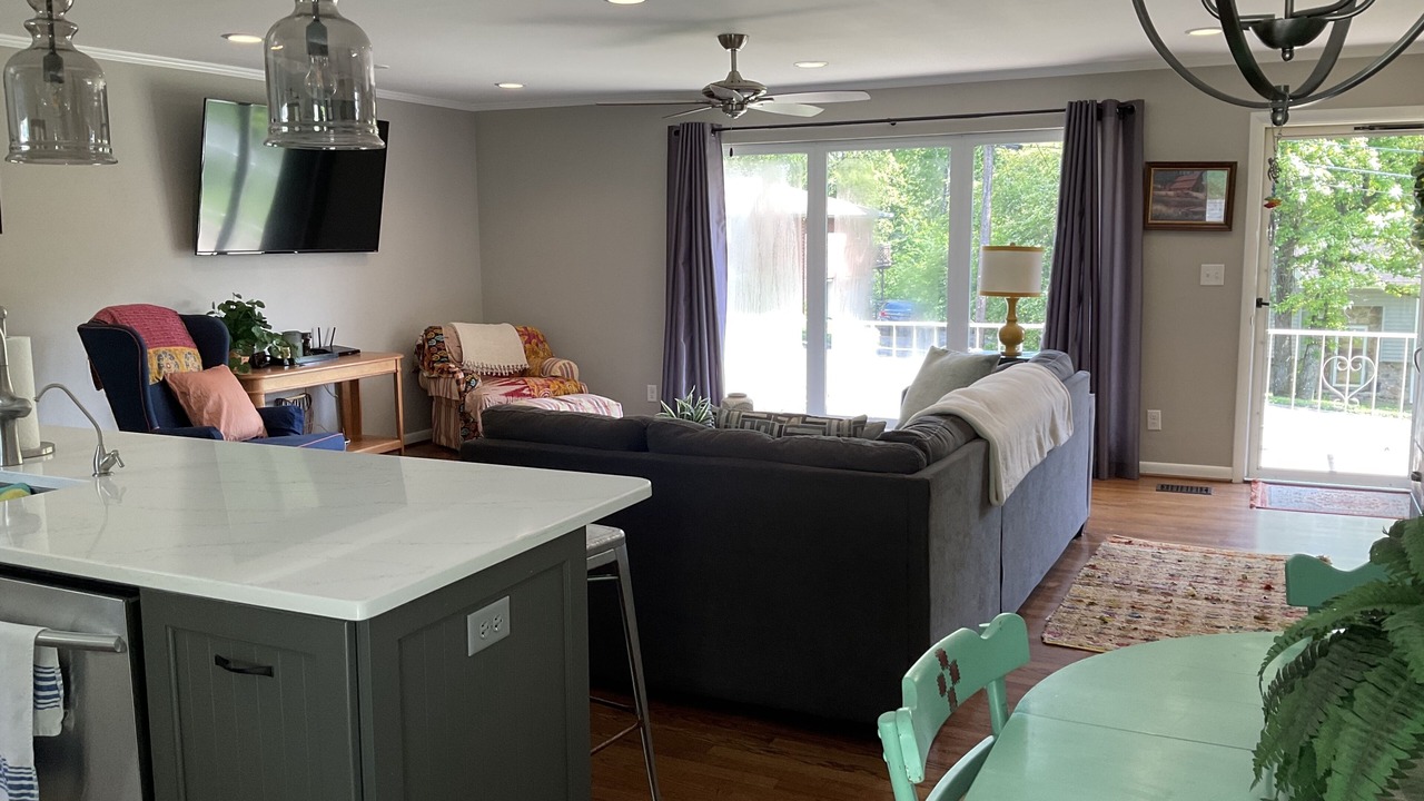 Photo of Livingroom in Lupton City