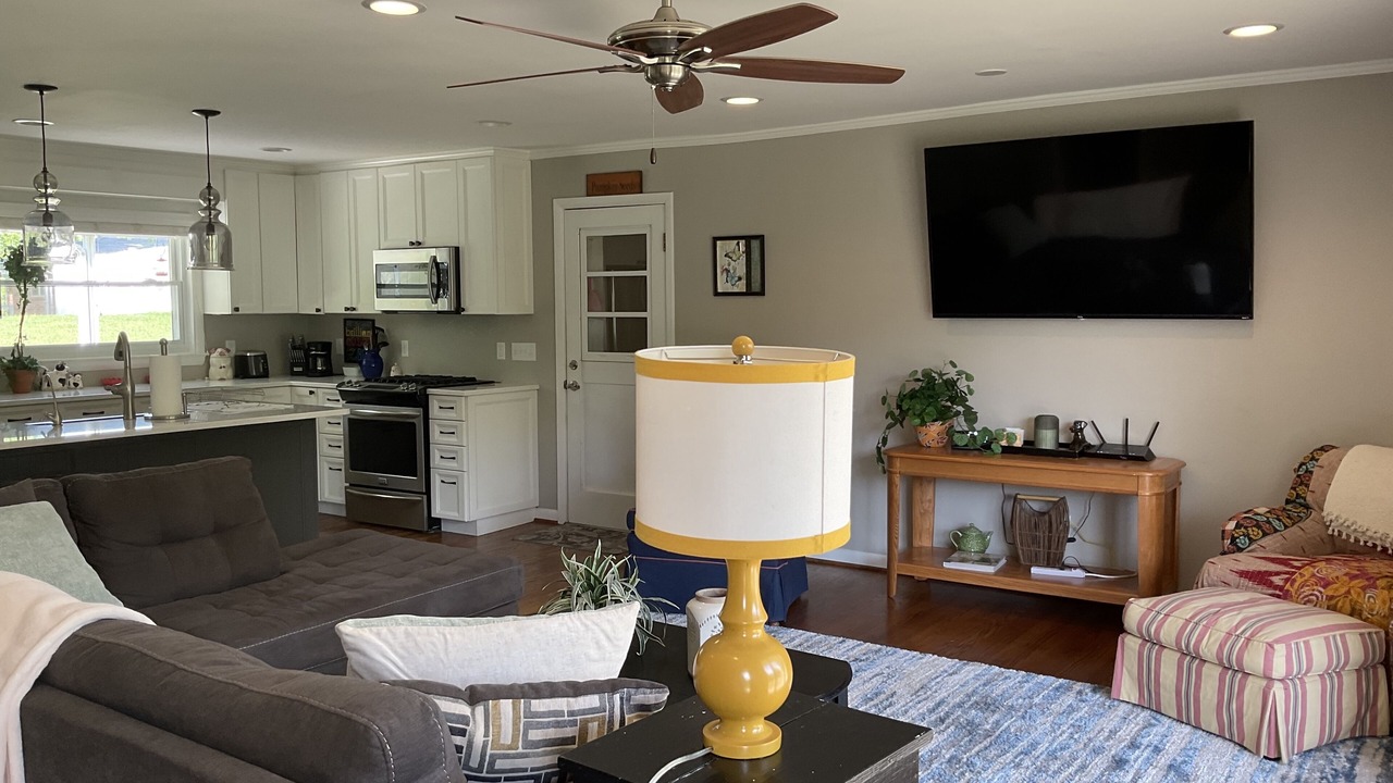 Photo of Livingroom in Lupton City