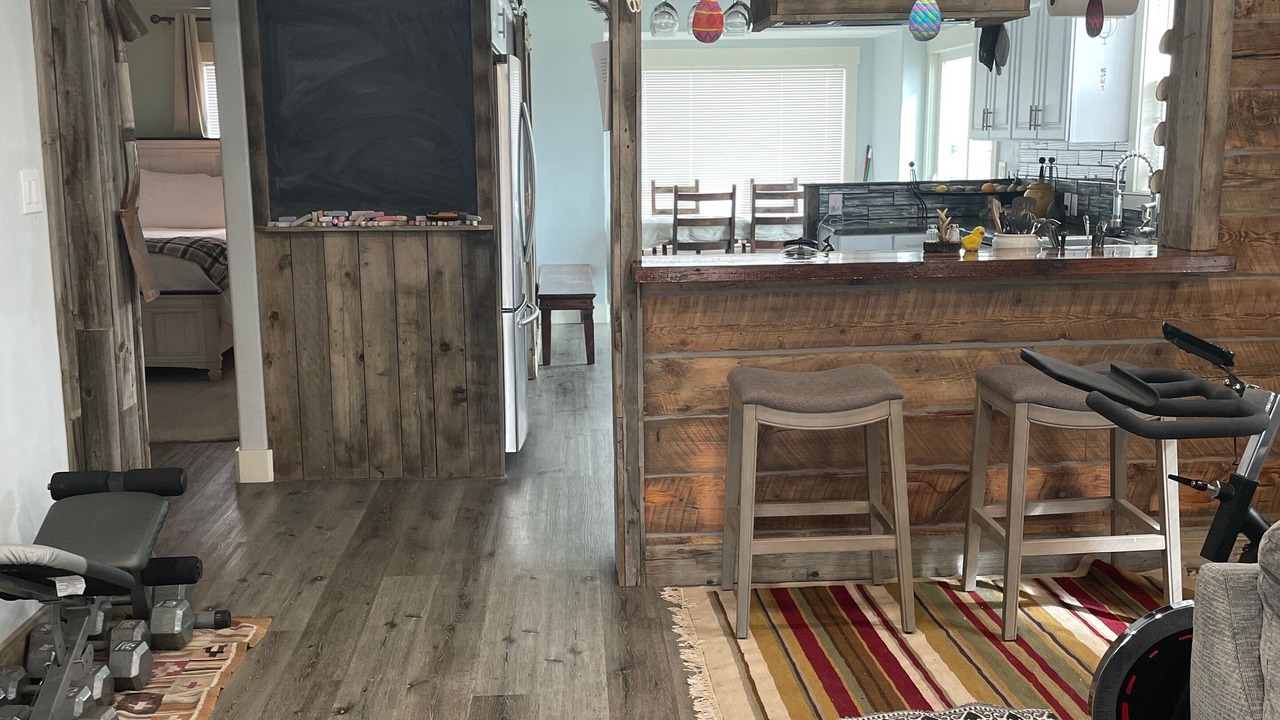 Photo of Others in Challis