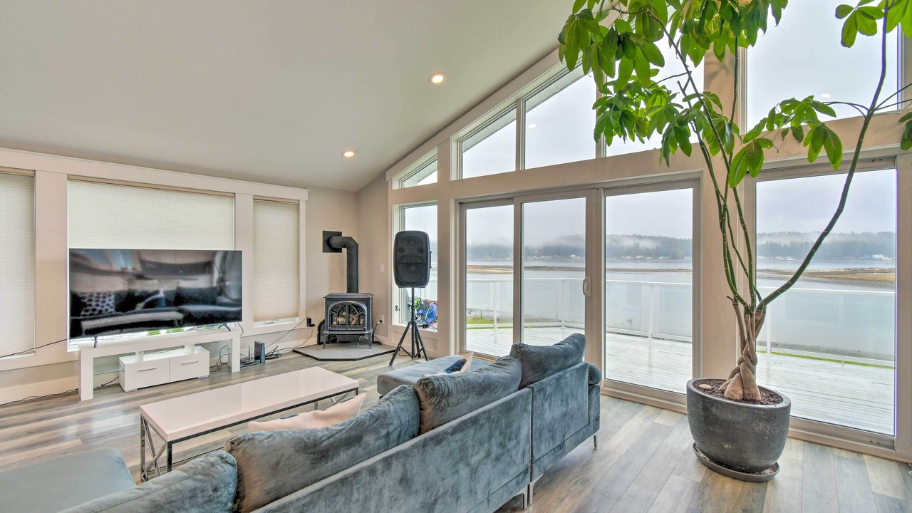 Photo of Bedroom in Allyn-Grapeview