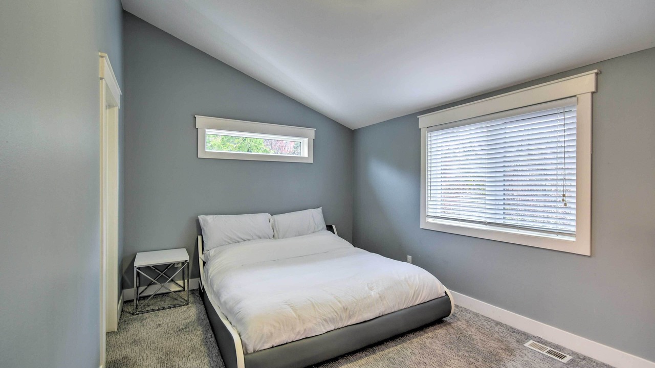 Photo of Others in Allyn-Grapeview