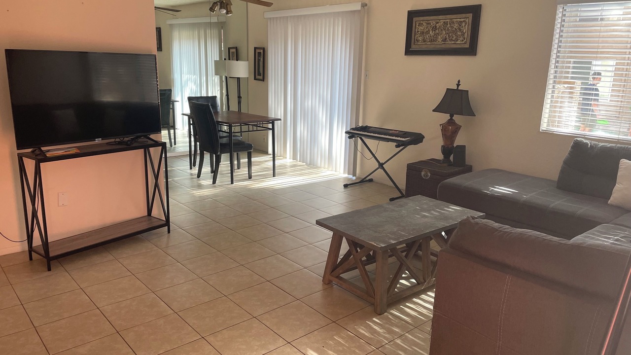 Photo of Livingroom in Orangedale Place