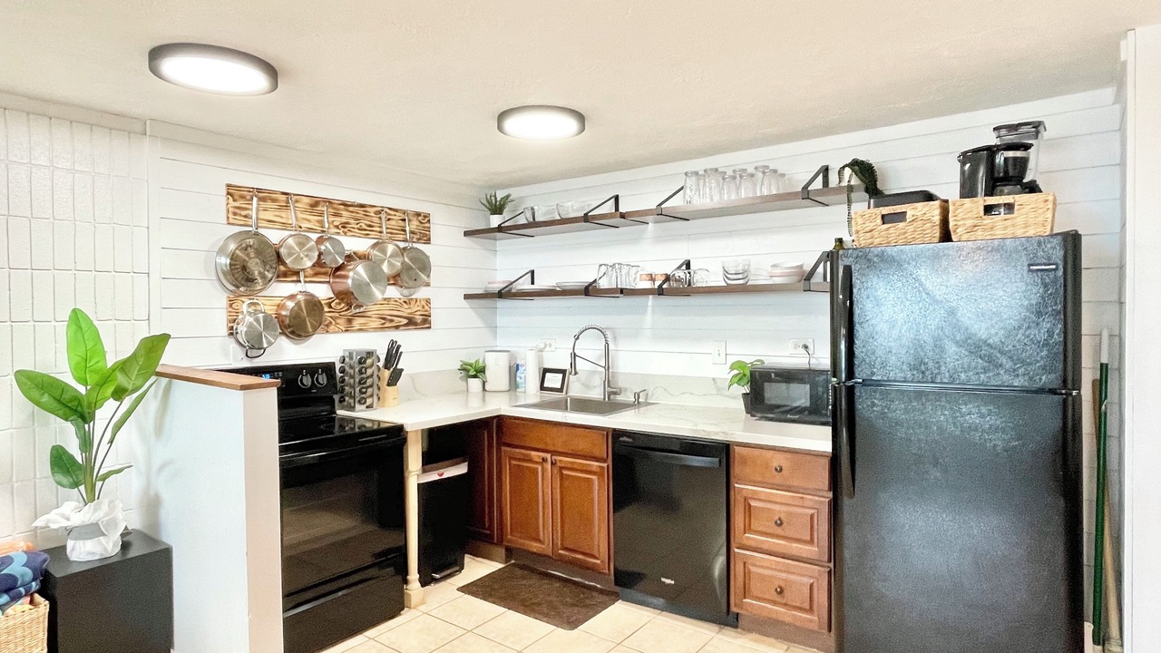 Photo of Others in Punaluu