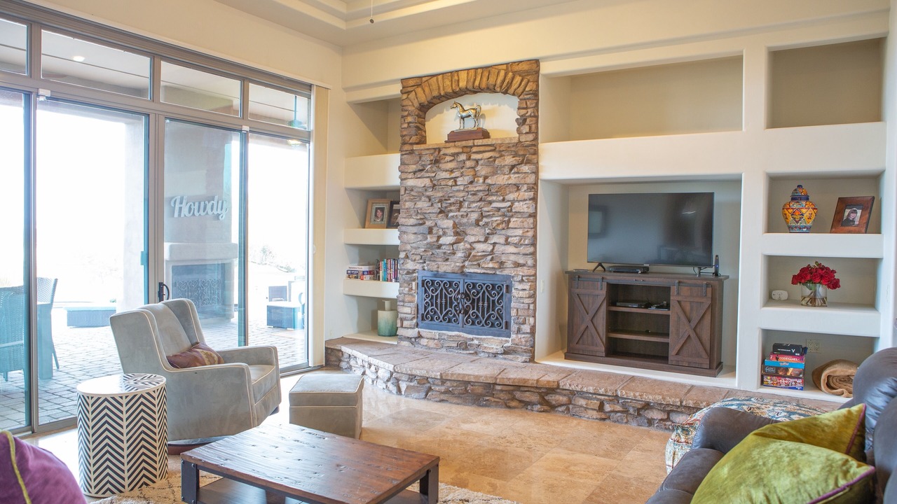 Photo of Livingroom in Rio Verde Foothills