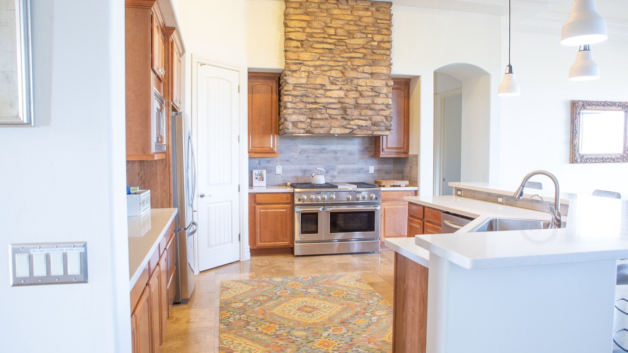 Photo of Kitchen in Rio Verde Foothills