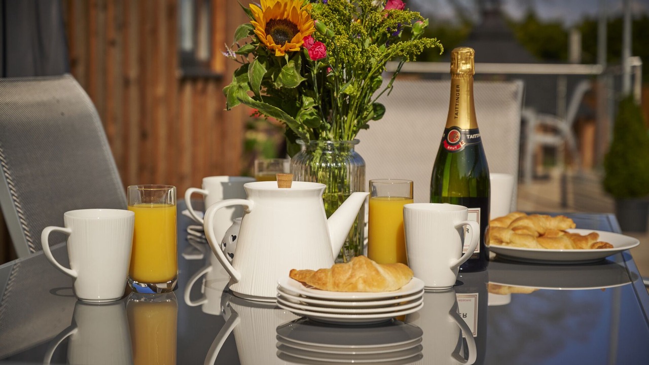 Photo of Others in Natland