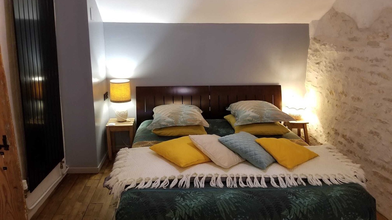 Photo of Bedroom in Meursault