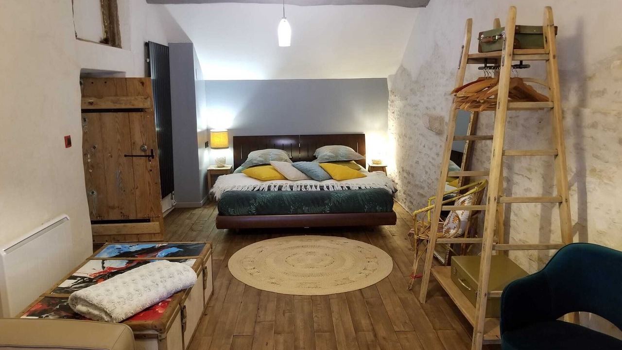 Photo of Bedroom in Meursault