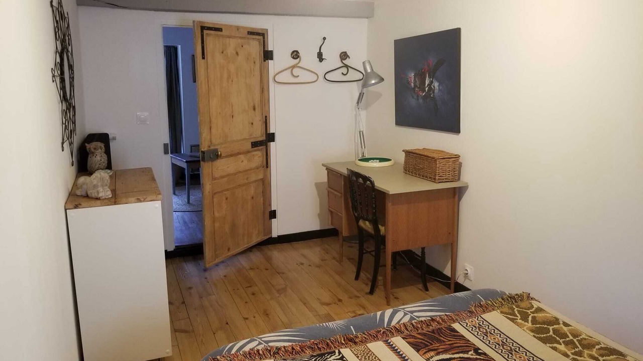 Photo of Bedroom in Meursault