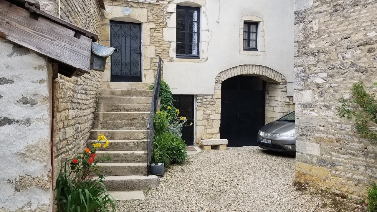 Photo of Outdoor in Meursault