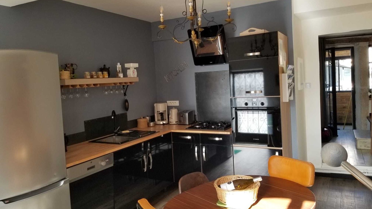 Photo of Kitchen in Meursault