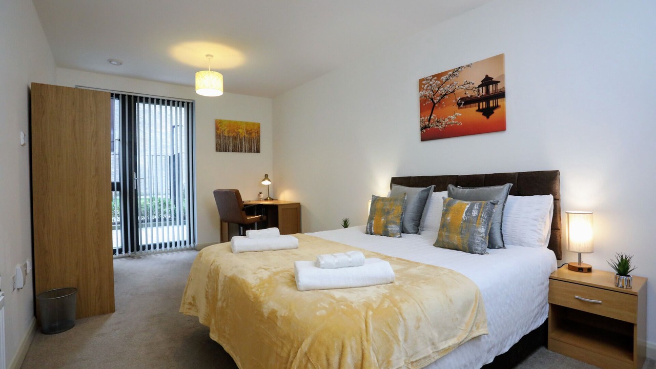 Photo of Bedroom in Brent