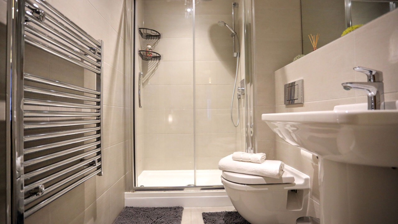 Photo of Bathroom in Brent