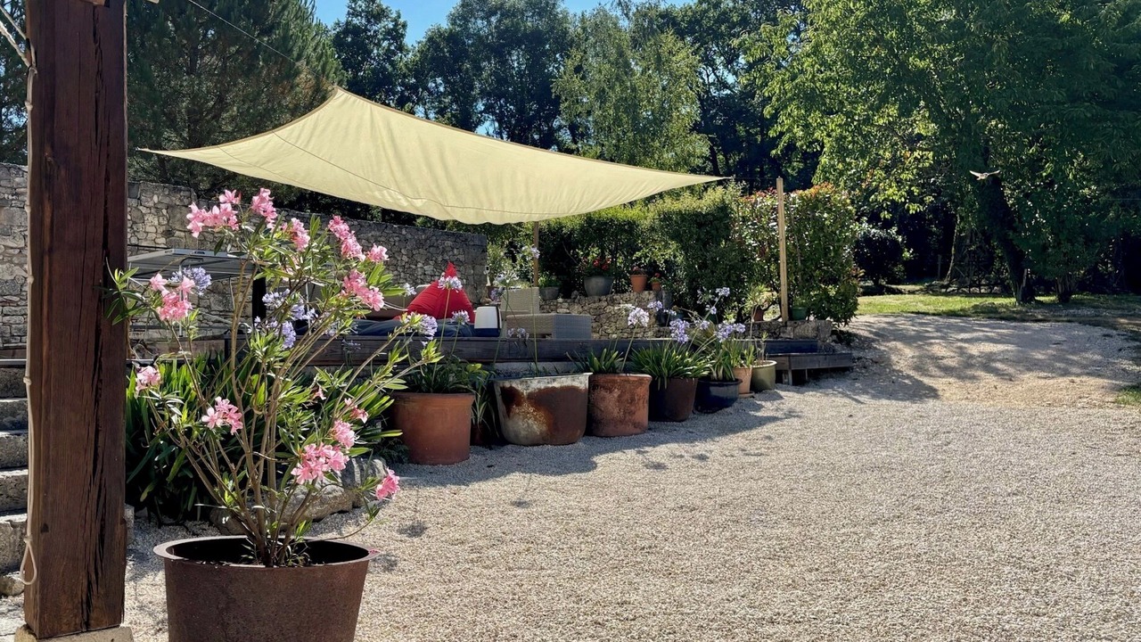 Photo of Outdoor in Sainte-Sabine-Born
