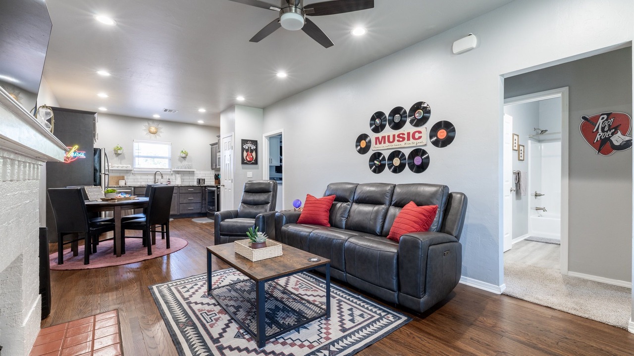 Photo of Livingroom in Chickasha