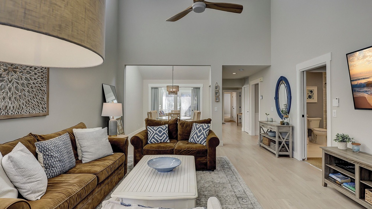 Photo of Livingroom in Beach Lagoon