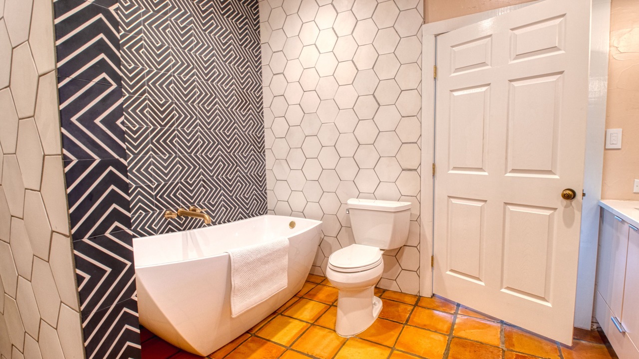 Photo of Bathroom in Leakey