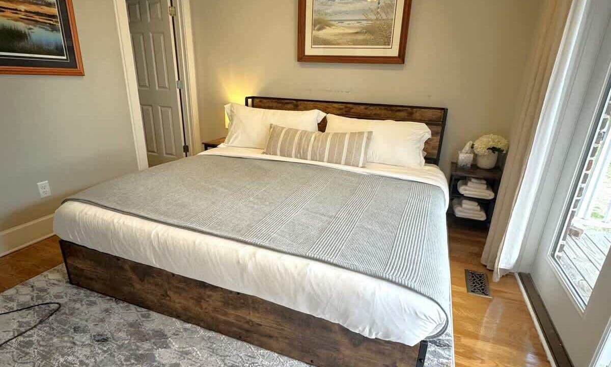 Photo of Bedroom in Charleston