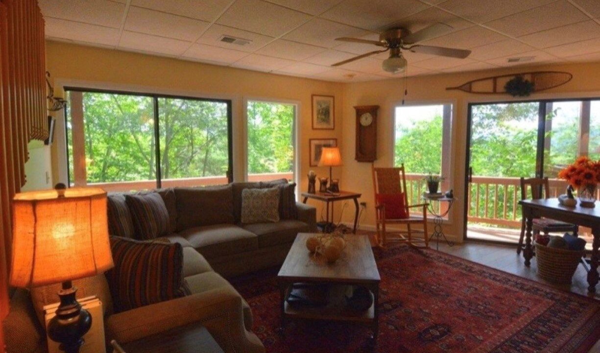 Photo of Bedroom in Santeetlah