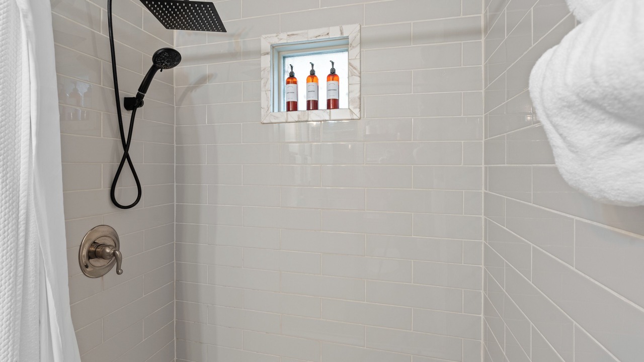 Photo of Bathroom in Historic Edgefield