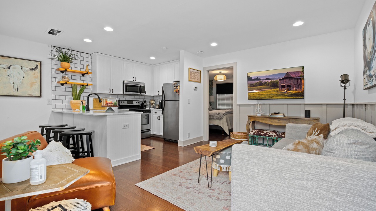 Photo of Livingroom in Historic Edgefield