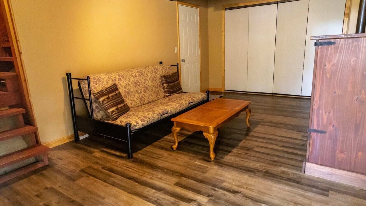 Photo of Bedroom in Springville