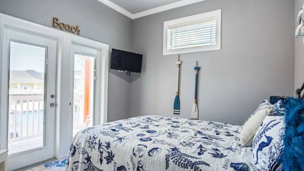 Photo of Bathroom in Sand Point