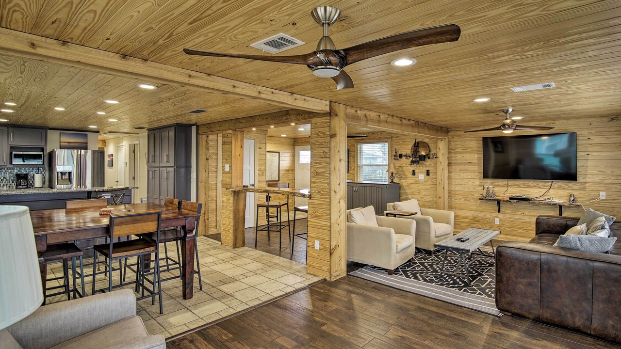 Photo of Livingroom in Rockport