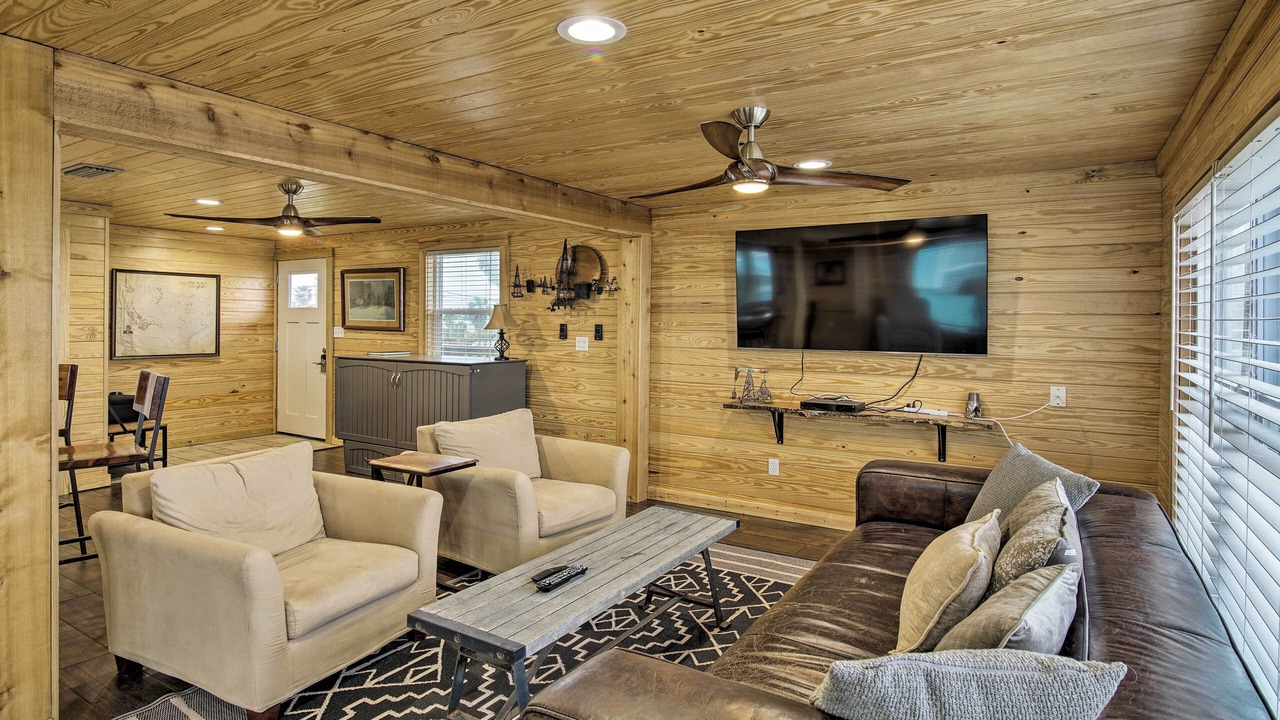 Photo of Livingroom in Rockport
