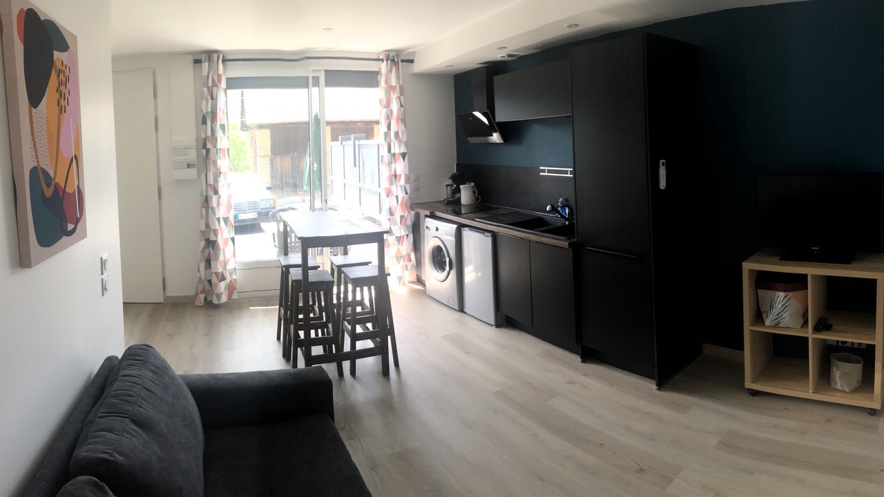 Photo of Livingroom in Saint-Jean-de-la-Porte