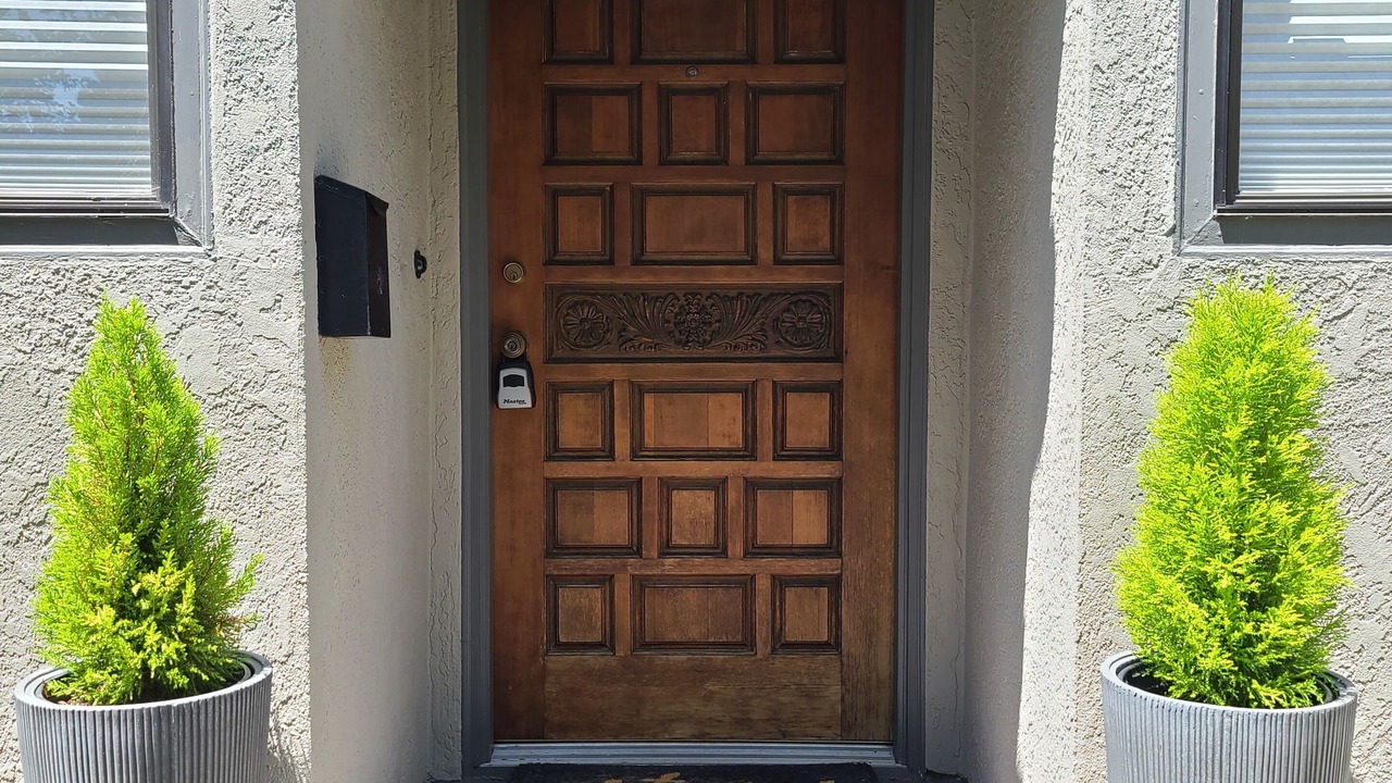 Photo of Others in West Alameda