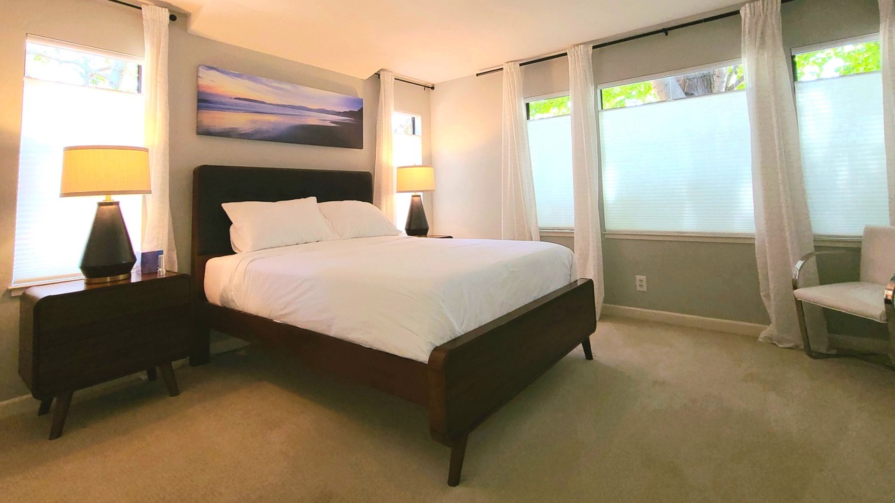 Photo of Others in West Alameda