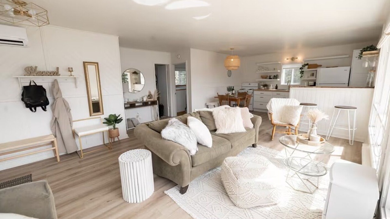 Photo of Livingroom in Sainte-Anne-de-Kent