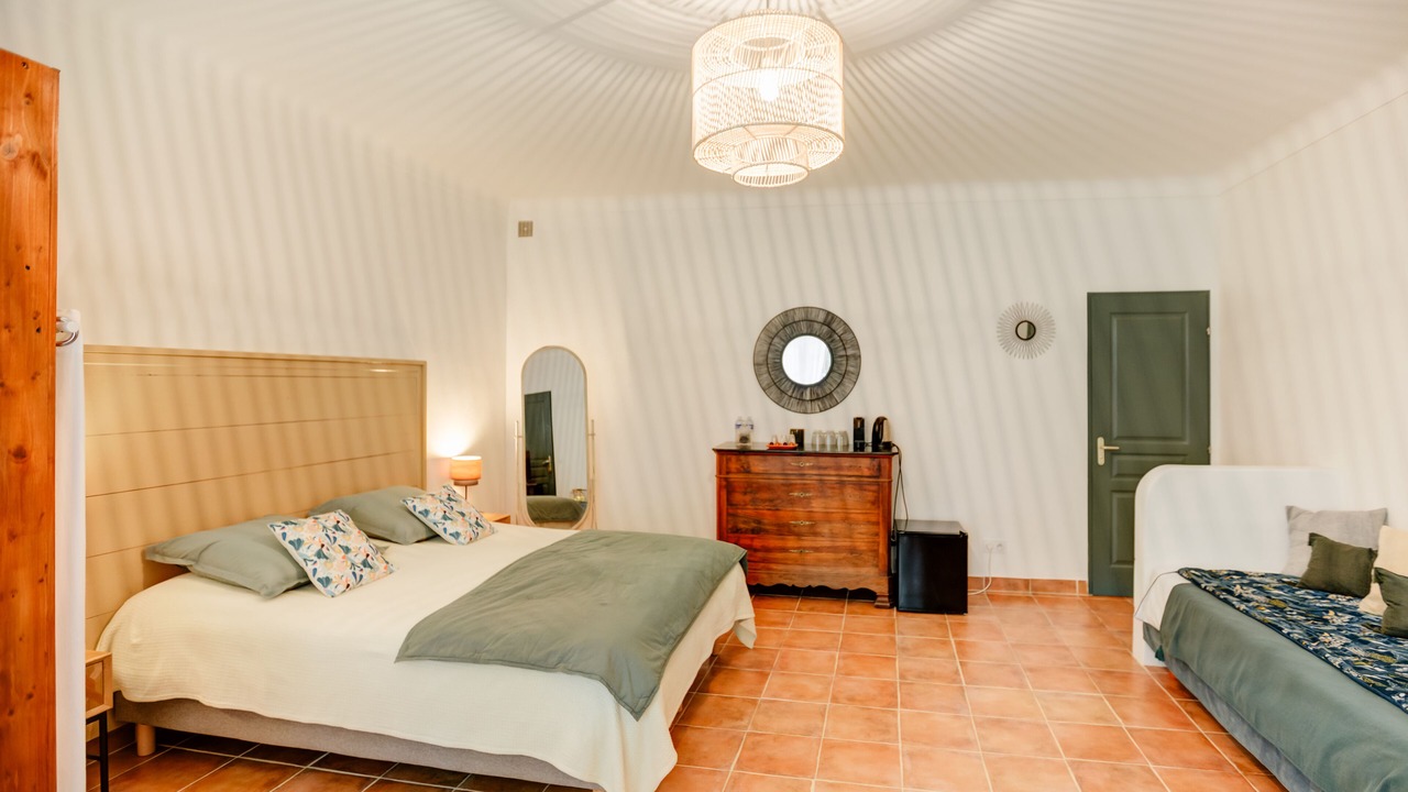 Photo of Bedroom in Pont-Saint-Esprit