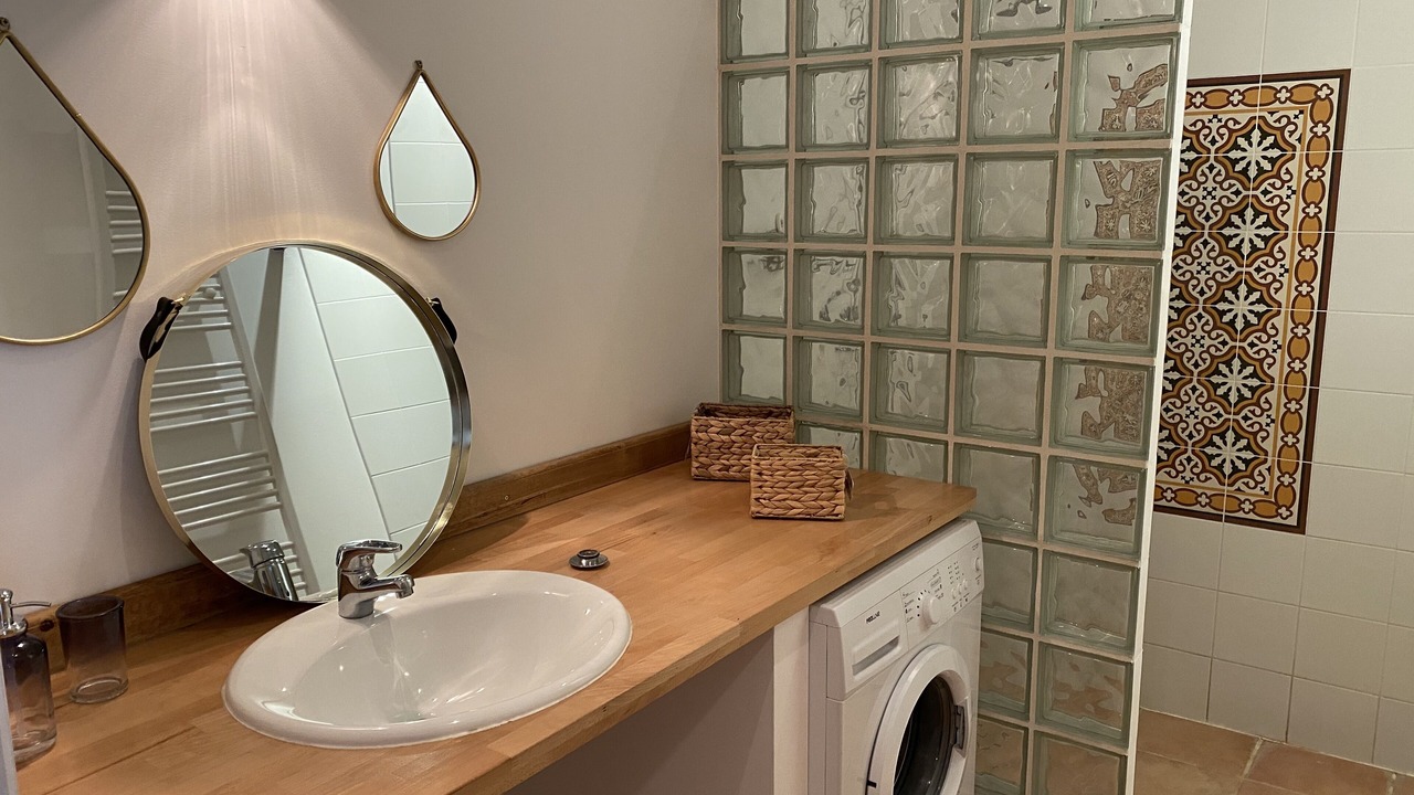 Photo of Bathroom in Pont-Saint-Esprit