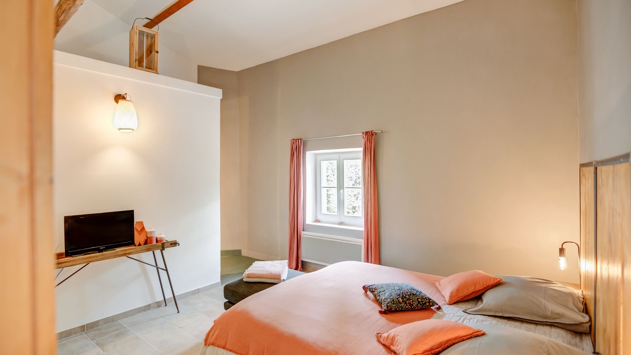 Photo of Bedroom in Pont-Saint-Esprit