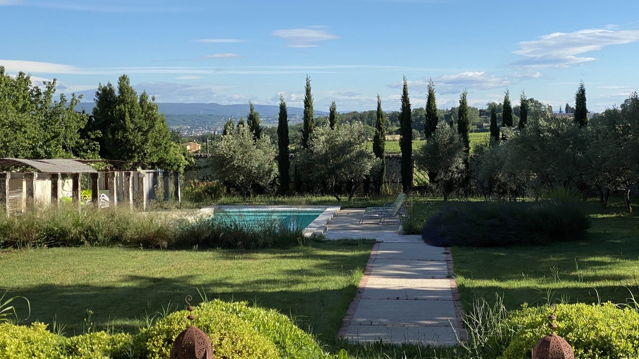 Photo of Outdoor in Pont-Saint-Esprit