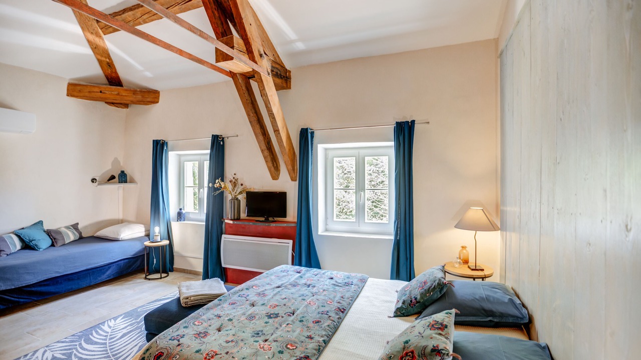 Photo of Bedroom in Pont-Saint-Esprit