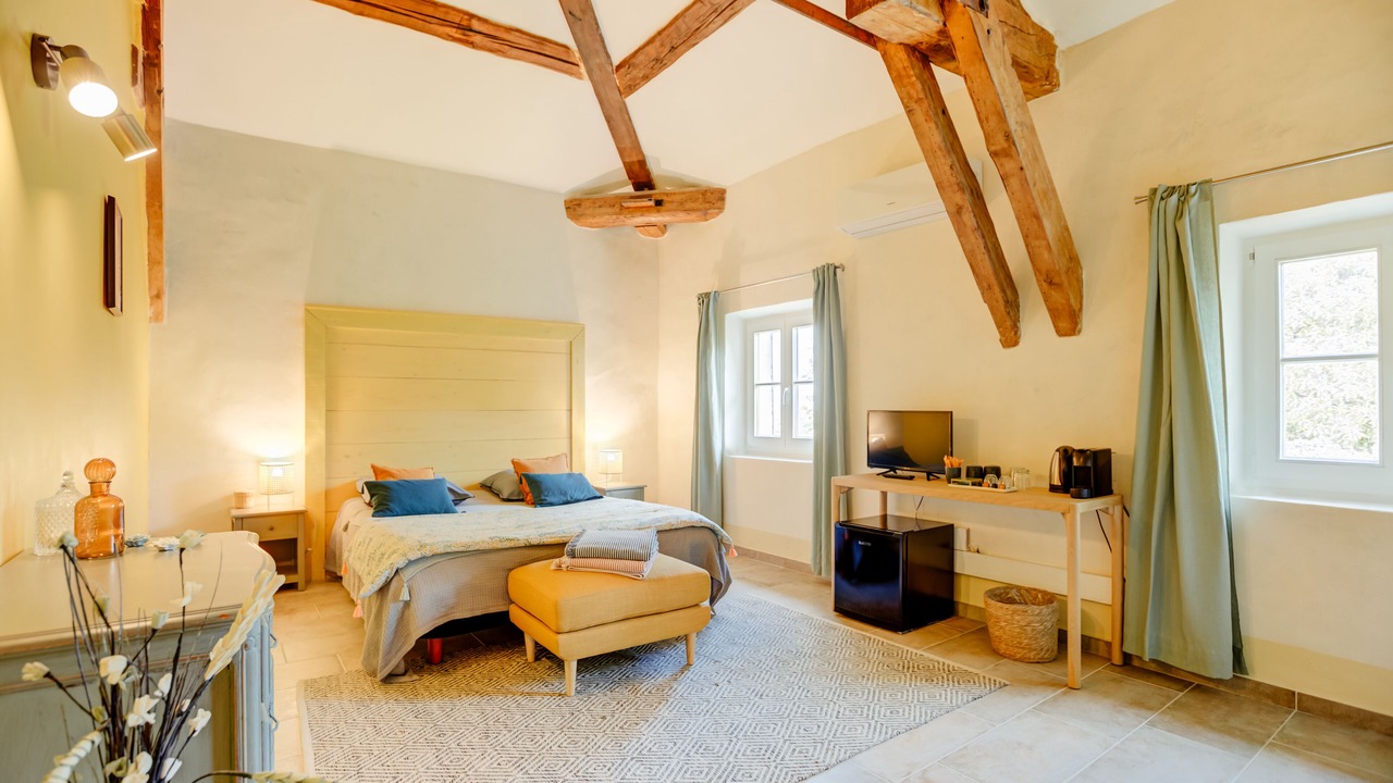 Photo of Bedroom in Pont-Saint-Esprit